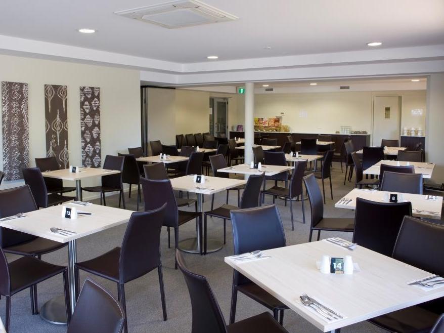 Готель Ibis Styles Canberra Tall Trees Екстер'єр фото