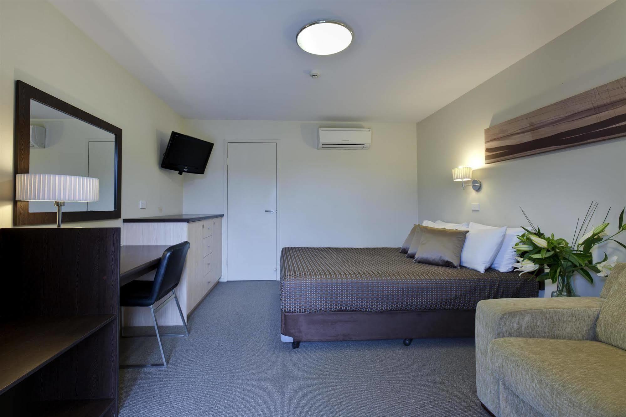 Готель Ibis Styles Canberra Tall Trees Номер фото